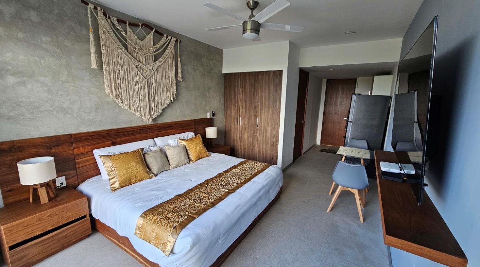 Urban Towers Playa Del Carmen Apartment Bagian luar foto